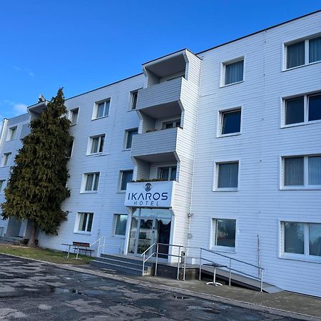 Aviator Garni Hotel Pressburg Exterior foto